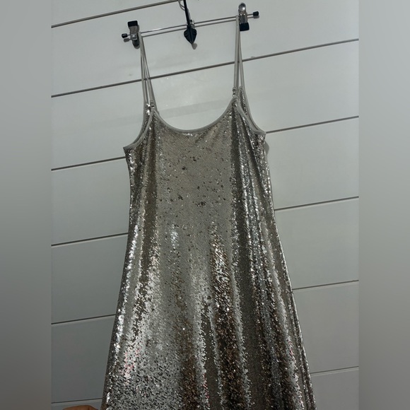 All Saints Hadley Silver Sequined Cowl Neck Sleeveless Slip Dress Size 6 - Picture 10 of 11